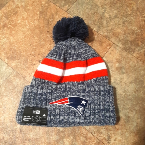 New Era Other - New. New Era New England Patriots Sideline Blue Sport Pom Knit Beanie.